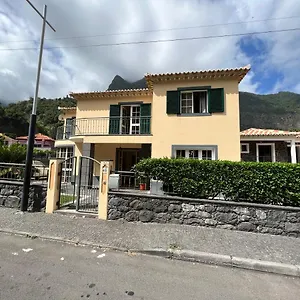 villa-briola-by-analodges.madeira-islandshotels.com/
